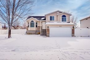 Layton apartment for rent - A house numbered 2272 is shown in the image.