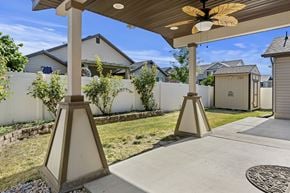 North Salt Lake apartment for rent - A patio with a ceiling fan and a concrete floor.