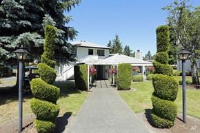 Auburn apartment for rent - Office Building