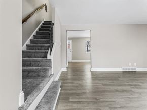 Williamsville apartment for rent - Living Room