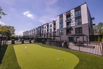 Exterior golf course