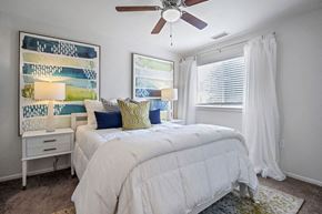 Fort Walton Beach apartment for rent - Gorgeous Bedroom at Estates at Palm Bay, Florida, 32547