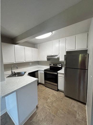 Floor plan for 2 beds, 1 bath, 750 sqft