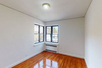 Studio, 1, 2 & 3 bedroom apartments