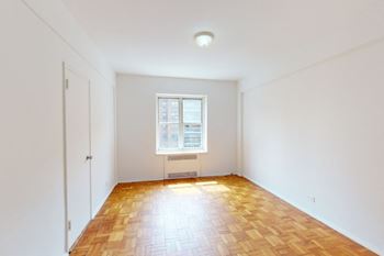 Studio, 1, 2 & 3 bedroom apartments