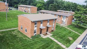 St. Louis apartment for rent - An exterior of a building.