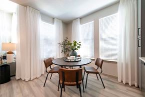 Orlando apartment for rent - Urbon Nona Apartments_Dining Area