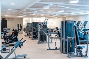 Miami apartment for rent - Platform 3750 Apartment Homes Fitness Room