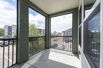 Screened in patio/balcony*