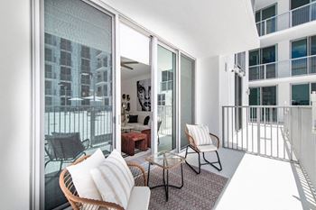 Patio/balcony*