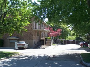 Price apartment for rent - Woodside Exterior