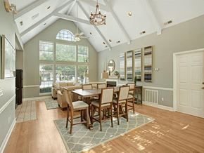 Tuscaloosa apartment for rent - a large dining room with a table and chairs