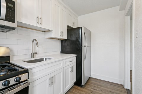 Floor plan for 3 beds, 2 baths, 1296 sqft