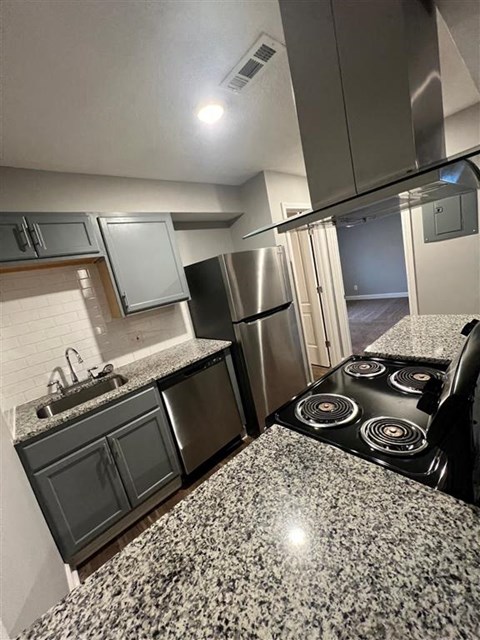 Floor plan for 1 bed, 1 bath, 550 sqft