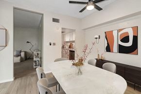 Phoenix apartment for rent - Dining at Vertu, Arizona, 85014
