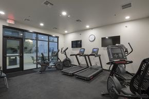 Phoenix apartment for rent - Fitness Center at New Frontier Apartments in Phoenix Arizona