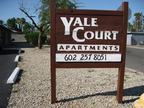 Phoenix apartment for rent - Yale Court Apartments in Phoenix, AZ