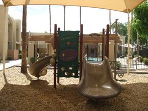 Phoenix apartment for rent - Desert Meadows apartments playground