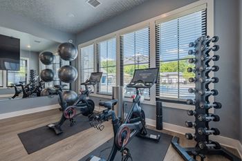 Spinning/cycling room