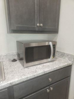 Oklahoma City apartment for rent - Microwave included Villas at Melrose