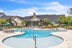 Richmond Hill apartment for rent - Relaxing Swimming Pool at Sterling Creek at Richmond Hill, Richmond Hill, 31324