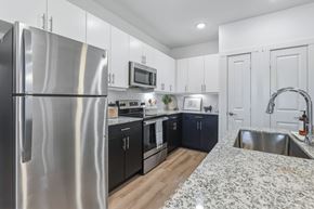 Boerne apartment for rent - Designer Kitchen at Legacy at Cibolo Apartments, Boerne