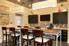 Raleigh apartment for rent - Clubhouse with resident lounges