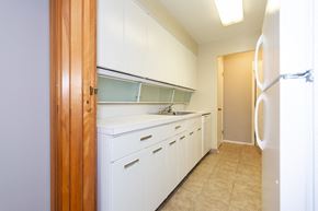 Shaker Heights apartment for rent - Almar Arms Kitchen