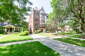 Cleveland apartment for rent - Lake West Exterior Street View