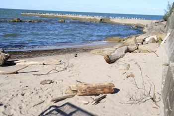 Minutes to rocky river beach and park