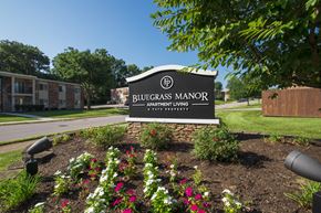 Erlanger apartment for rent - Manor in Erlanger, KY.