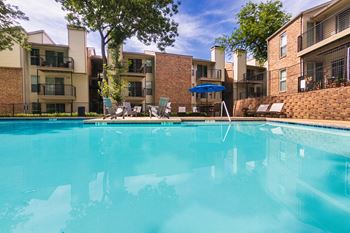 Sparkling swimming pool