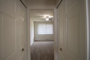 Cincinnati apartment for rent - This is a photo of the bedroom in the 631 square foot, B-style (Ranch) 1 bedroom/1 bath floor plan at Colonial Ridge Apartments in the Pleasant Ridge neighborhood of Cincinnati, OH.