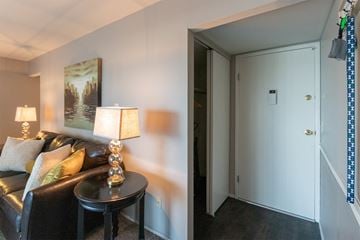 Fairfield apartment for rent - a living room with a couch and a table