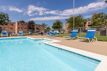 Sparkling swimming pool