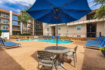 Sparkling swimming pool