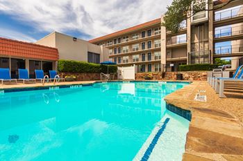 Sparkling swimming pool