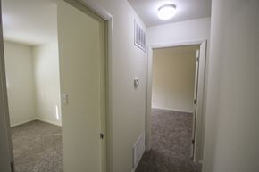 Cincinnati apartment for rent - This is a photo of the hallway in a 750 square foot 2 bedroom, 1 bath apartment at Park Lane Apartments in Cincinnati, OH.
