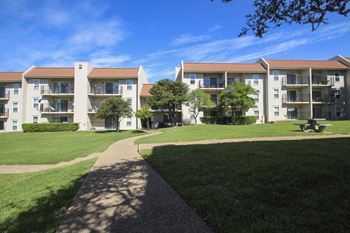 Courtyard green space