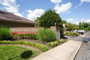 Philadelphia apartment for rent - A sign that says Brookshire Trail in front of a building at Brookshire Trace Townhomes Apartments, Pennsylvania
