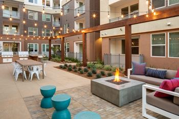 Multiple courtyards w/gourmet bbq grills