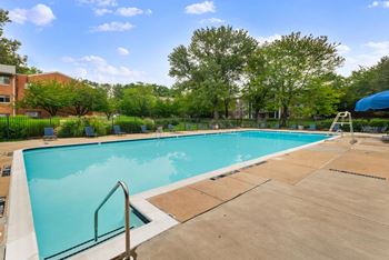 Sparkling swimming pool