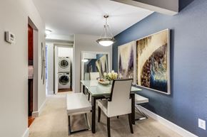 Alexandria apartment for rent - A dining room with a table and chairs.