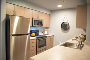 Everett apartment for rent - Fully Equipped Kitchen with Microwave and Dishwasher at Manor Way, WA, 98204