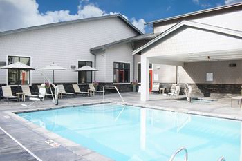 Pool deck and spa 