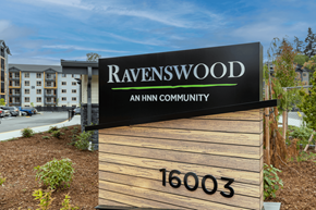 Lynnwood apartment for rent - Ravenswood Monumnet Sign