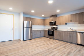 Lynnwood apartment for rent - Kitchen with Stainless Steel Appliances