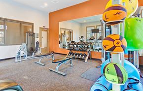 Redmond apartment for rent - community-fitness1100x700