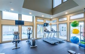 Lynnwood apartment for rent - 24-hr Fitness Center