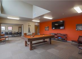 Lynnwood apartment for rent - Game Room with Pool Table